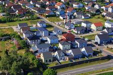 Schrägluftbild von Neubaugebiet Im Holderbusch in Minfeld im Bundesland Rheinland-Pfalz, Deutschland