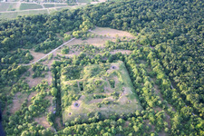 Schrägluftbild von Lucey im Bundesland Meurthe-et-Moselle, Frankreich