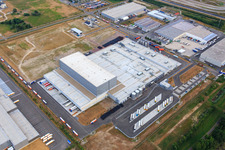 Pfälzer Erfrischungsgetränke GmbH in Wörth am Rhein im Bundesland Rheinland-Pfalz, Deutschland von der Drohne aus gesehen