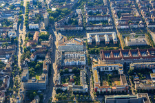 Luftaufnahme von Brauerstraße mit Forterro Deutschland Abas GmbH, Agentur für Arbeit Karlsruhe-Rastatt, Generalbundesanwalt beim Bundesgerichtshof und  Staatliche Hochschule für Gestaltung Karlsruhe (HfG) im Ortsteil Südweststadt im Bundesland Baden-Württemberg