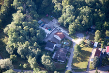 Grünwettersbach,Hohenwettersbacherstraße 38 , "offene Jugendwerkstatt Karlsruhe" am Steinbruch im Bundesland Baden-Württemberg, Deutschland vom Flugzeug aus