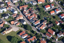 Luftaufnahme von Maria Königin im Ortsteil Schluttenbach in Ettlingen im Bundesland Baden-Württemberg, Deutschland