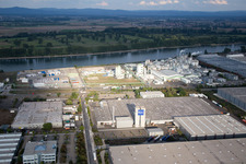 Drohnenbild von Worms, Industriegebiet Nord am Rhein im Bundesland Rheinland-Pfalz, Deutschland