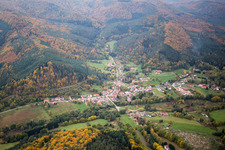 Luftaufnahme von Dambach im Bundesland Bas-Rhin, Frankreich