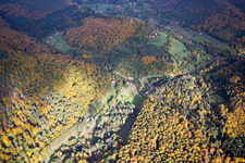 Windstein im Bundesland Bas-Rhin, Frankreich von der Drohne aus gesehen