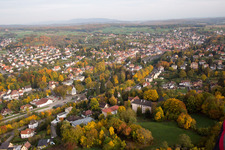 Niederbronn-les-Bains im Bundesland Bas-Rhin, Frankreich von oben