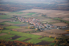 Erlenbach bei Kandel von Südosten im Bundesland Rheinland-Pfalz, Deutschland