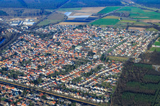 Ortsansicht aus Süden im Ortsteil Neudorf in Graben-Neudorf im Bundesland Baden-Württemberg, Deutschland