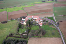 Werkstatt für betreutes Wohnen Werkstatt für verborgene Talente gemeinnützige GmbH im Haftelhof in Schweighofen im Bundesland Rheinland-Pfalz, Deutschland aus der Drohnenperspektive