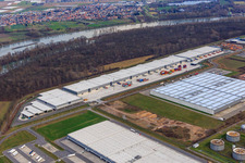 Industriegebiet am Flugplatz mit Syncreon Deutschland GmbH - Niederlassung Speyer im Bundesland Rheinland-Pfalz