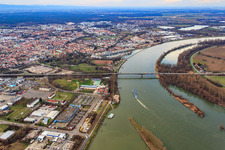 Luftbild von PFW Aerospace GmbH, Halle 101 Speyer - Kulturzentrum und Bopp & Reuther Messtechnik am Neuen Rheinhafen im Bundesland Rheinland-Pfalz, Deutschland