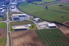 Industriegebiet Im Speyerer Tal mit ITK Engineering GmbH, Resinnovation GmbH, TRANSAC Intern. Speditionsgesellschaft mbH und Markthalle 5 in Rülzheim im Bundesland Rheinland-Pfalz, Deutschland