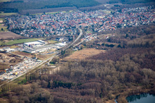 Gartenkies im Ortsteil Neudorf in Graben-Neudorf im Bundesland Baden-Württemberg, Deutschland aus der Luft