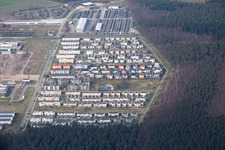Kirchfeld im Ortsteil Neureut in Karlsruhe im Bundesland Baden-Württemberg, Deutschland