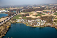Camping am Achernsee im Ortsteil Großweier im Bundesland Baden-Württemberg, Deutschland