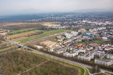 Luftbild von Rheinauer Ring in Rastatt im Bundesland Baden-Württemberg, Deutschland