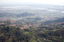 Luftaufnahme von Pedona(I-Toskana) im Bundesland Toscana, Italien