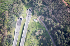 Luftaufnahme von Massarosa im Bundesland Lucca, Italien