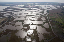 Massarosa im Bundesland Lucca, Italien von oben gesehen