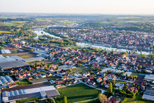 Kitzingen im Bundesland Bayern, Deutschland aus der Luft