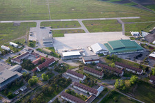 Luftaufnahme von Flugplatz Coleman im Ortsteil Sandhofen in Mannheim im Bundesland Baden-Württemberg, Deutschland