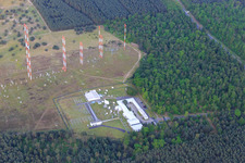 Antennenanlage des IBB International Broadcasting Bureau Transmitter Station Lampertheim im Ortsteil Neuschloß im Bundesland Hessen, Deutschland
