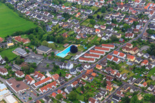 Hallen- und Freibad der Stadt Bruchköbel im Bundesland Hessen, Deutschland
