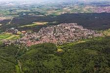 Seeheim von Osten in Seeheim-Jugenheim im Bundesland Hessen, Deutschland