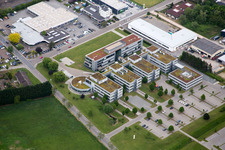 Luftbild von Gewerbegebiet und Firmenansiedlung SAP Schulungszentrum in Bensheim im Bundesland Hessen, Deutschland
