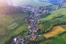 Felsbergstr im Ortsteil Balkhausen in Seeheim-Jugenheim im Bundesland Hessen, Deutschland