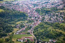 Weingarten von Osten im Bundesland Baden-Württemberg, Deutschland