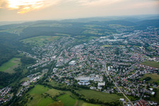 Erbach von Süden im Bundesland Hessen, Deutschland