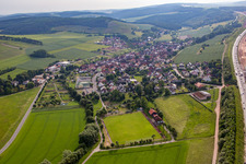 Luftbild von Sportplatz im Ortsteil Dertingen in Wertheim im Bundesland Baden-Württemberg, Deutschland