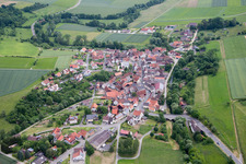 Dorf - Ansicht im Ortsteil Gollmuthhausen in Höchheim im Bundesland Bayern, Deutschland