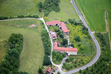 Verwaltungsgebäude des Unternehmens Thüringer Veteranendienst ker auf Rädern GmbH in Obermaßfeld-Grimmenthal im Bundesland Thüringen, Deutschland