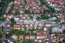 Gebäude- Ensemble- Baustellen zum Neubau eines Stadtquartiers 'Im Stadtkern' in Kandel im Bundesland Rheinland-Pfalz, Deutschland aus der Luft betrachtet