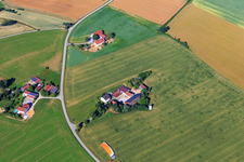 Hamelhof mit Klingshirn Haustechnik und Metallbau GmbH im Ortsteil Pramersbuch in Mengkofen im Bundesland Bayern, Deutschland