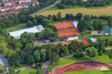Tennisplätze und Tennishalle des Tennisclub Schriesheim e.V im Bundesland Baden-Württemberg, Deutschland