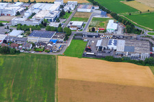 Industriegebiet Brauereistraße mit Postillion e.V. Mobile Jugendarbeit Plankstadt und Bierbrauerei Weldebräu GmbH&Co.KG im Bundesland Baden-Württemberg, Deutschland