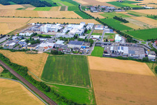 Luftbild von Industriegebiet Brauereistraße mit Corden Pharma GmbH und Bierbrauerei Weldebräu GmbH&Co.KG in Plankstadt im Bundesland Baden-Württemberg, Deutschland