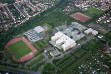 Kar-Hoffmann Schule im Ortsteil Neuhausen in Worms im Bundesland Rheinland-Pfalz, Deutschland
