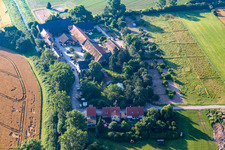 Hof Gräbenbruch im Ortsteil Allmendfeld in Gernsheim im Bundesland Hessen, Deutschland