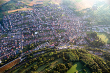 Luftbild von Ortsteil Königsbach in Königsbach-Stein im Bundesland Baden-Württemberg, Deutschland
