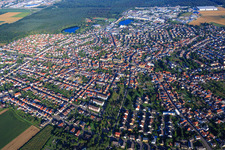 Stadtübersicht aus Osten in Forst im Bundesland Baden-Württemberg, Deutschland