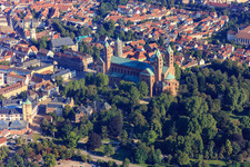 Dom zu Speyer im Sommer aus Südosten im Bundesland Rheinland-Pfalz, Deutschland