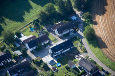 Ortsteil Hohenwettersbach in Karlsruhe im Bundesland Baden-Württemberg, Deutschland aus der Drohnenperspektive