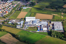 Industriegebiet Kleberitstraße mit Chemiewerk  KLEIBERIT SE & Co. KG und  Klocke Verpackungs-Service GmbH aus Westen in Weingarten im Bundesland Baden-Württemberg, Deutschland