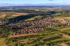 Dorfansicht aus Süden im Ortsteil Burgstall in Burgstetten im Bundesland Baden-Württemberg, Deutschland