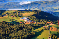 Fertighaus WEISS GmbH und weiss marketing gmbh im Ortsteil Scheuerhalden in Oberrot im Bundesland Baden-Württemberg, Deutschland