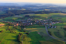 Dorfansicht von Norden in Mühlingen im Bundesland Baden-Württemberg, Deutschland
